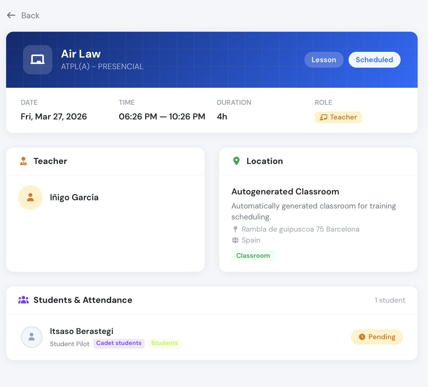 Class evaluation page showing attendance, content and student evaluation